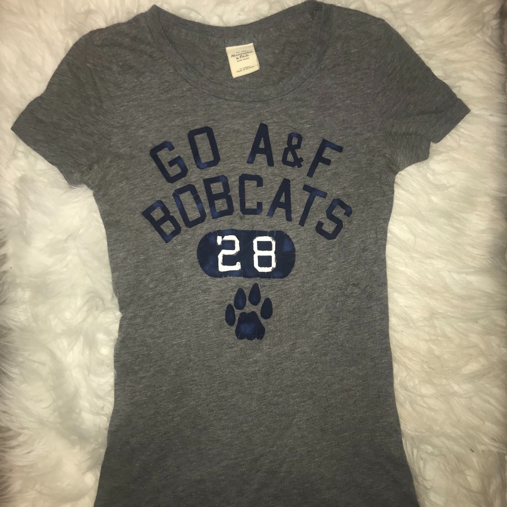 Abercrombie & Fitch Graphic Tee